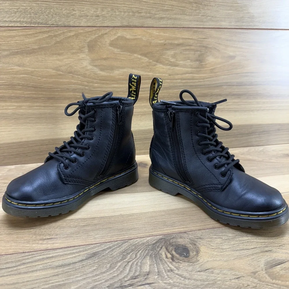 Dr. Martens classic dr